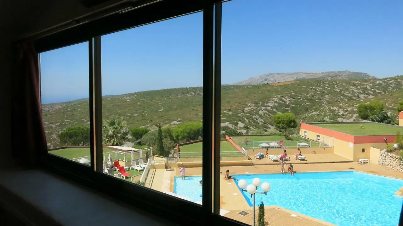 Studio 29 Cassis Daire